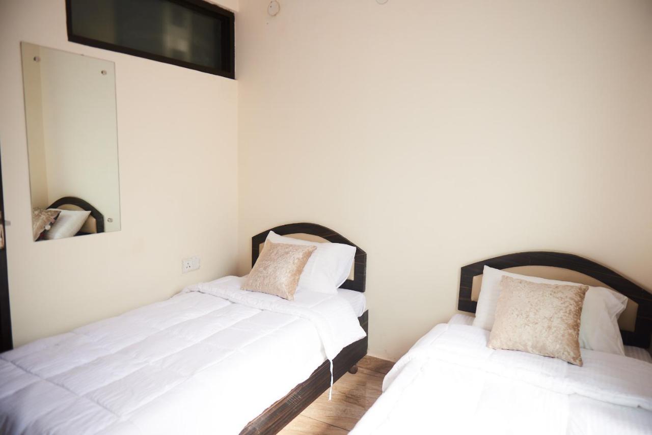 ניו דלהי Himalayan Hostel מראה חיצוני תמונה