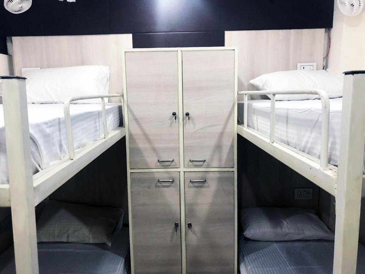 ניו דלהי Himalayan Hostel מראה חיצוני תמונה